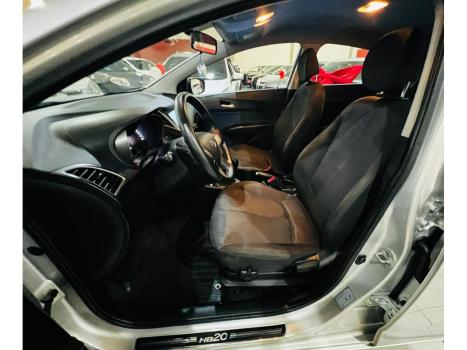 HYUNDAI HB 20 Hatch 1.6 16V 4P FLEX COMFORT, Foto 9
