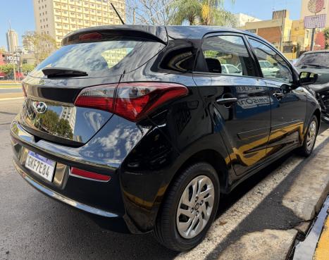 HYUNDAI HB 20 Hatch 1.0 12V 4P FLEX UNIQUE, Foto 4