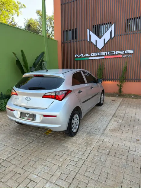 HYUNDAI HB 20 Hatch 1.0 12V 4P FLEX UNIQUE, Foto 11