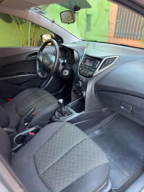 HYUNDAI HB 20 Hatch 1.0 12V 4P FLEX UNIQUE, Foto 12
