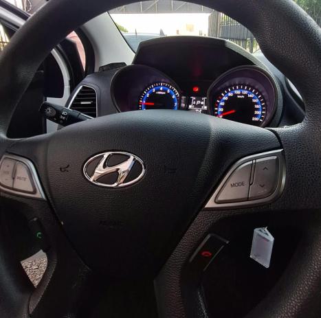 HYUNDAI HB 20 Hatch 1.6 16V 4P FLEX COMFORT PLUS AUTOM�TICO, Foto 8