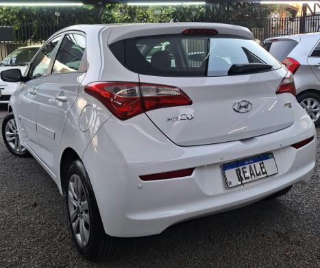 HYUNDAI HB 20 Hatch 1.6 16V 4P FLEX COMFORT PLUS AUTOM�TICO, Foto 10