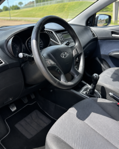 HYUNDAI HB 20 Hatch 1.6 16V 4P FLEX COMFORT, Foto 8