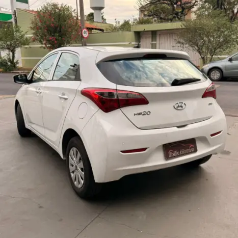 HYUNDAI HB 20 Hatch , Foto 6