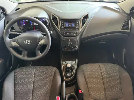 HYUNDAI HB 20 Hatch 1.0 12V 4P FLEX UNIQUE, Foto 2