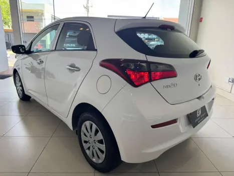 HYUNDAI HB 20 Hatch 1.0 12V 4P FLEX UNIQUE, Foto 9
