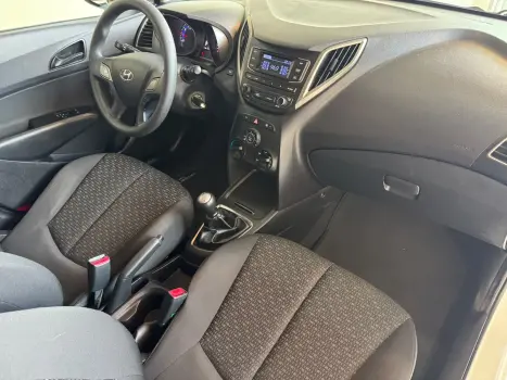 HYUNDAI HB 20 Hatch 1.0 12V 4P FLEX UNIQUE, Foto 12