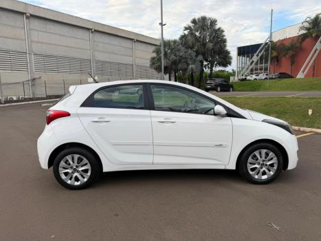 HYUNDAI HB 20 Hatch 1.6 16V 4P FLEX COMFORT PLUS, Foto 6