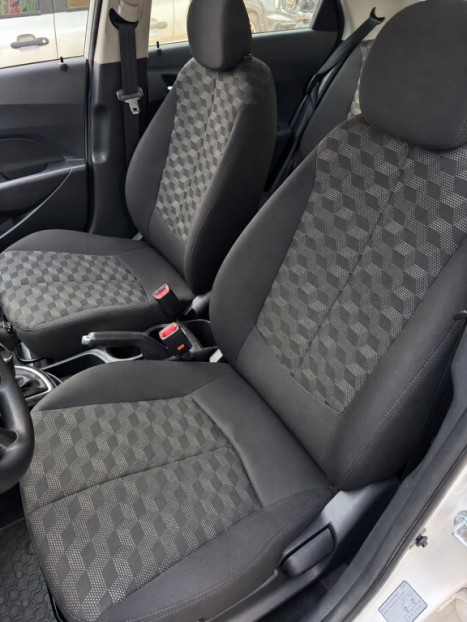 HYUNDAI HB 20 Hatch 1.6 16V 4P FLEX COMFORT PLUS, Foto 8