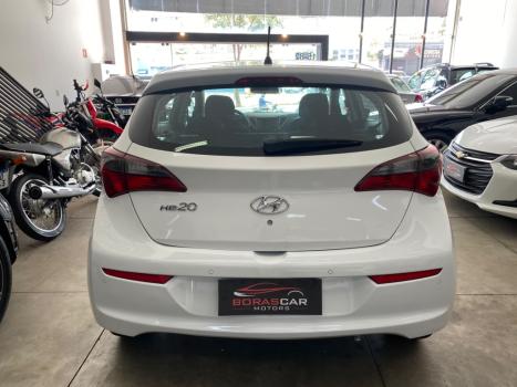 HYUNDAI HB 20 Hatch 1.0 12V 4P FLEX UNIQUE, Foto 4
