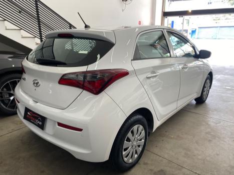 HYUNDAI HB 20 Hatch 1.0 12V 4P FLEX UNIQUE, Foto 5