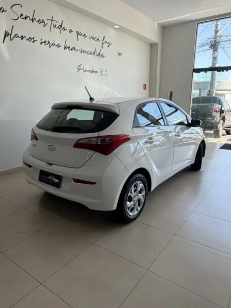 HYUNDAI HB 20 Hatch 1.0 12V 4P FLEX COMFORT, Foto 4