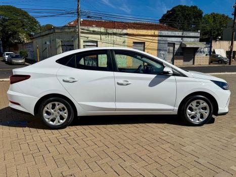 HYUNDAI HB 20 Sedan 1.0 12V 4P FLEX COMFORT PLUS, Foto 4