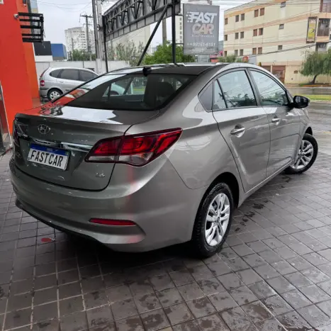 HYUNDAI HB 20 Sedan 1.0 12V 4P FLEX COMFORT STYLE, Foto 5
