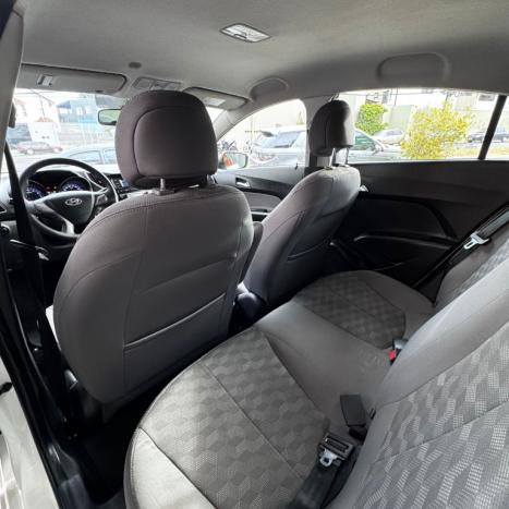 HYUNDAI HB 20 Sedan 1.6 16V 4P FLEX COMFORT PLUS AUTOMTICO, Foto 10