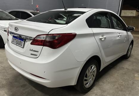 HYUNDAI HB 20 Sedan 1.6 16V 4P FLEX COMFORT PLUS AUTOMTICO, Foto 4