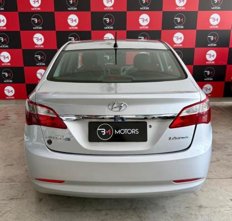 HYUNDAI HB 20 Sedan 1.6 16V 4P FLEX COMFORT PLUS, Foto 4