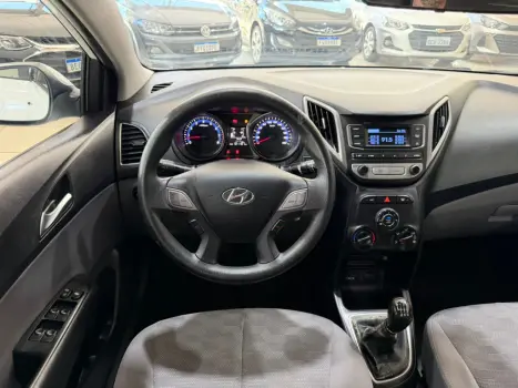 HYUNDAI HB 20 Sedan 1.6 16V 4P FLEX COMFORT PLUS, Foto 9