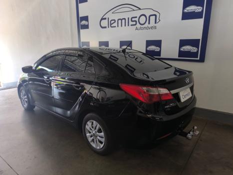 HYUNDAI HB 20 Sedan 1.0 12V 4P FLEX COMFORT PLUS, Foto 4