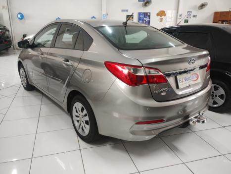HYUNDAI HB 20 Sedan 1.6 16V 4P FLEX COMFORT COPA DO MUNDO, Foto 6