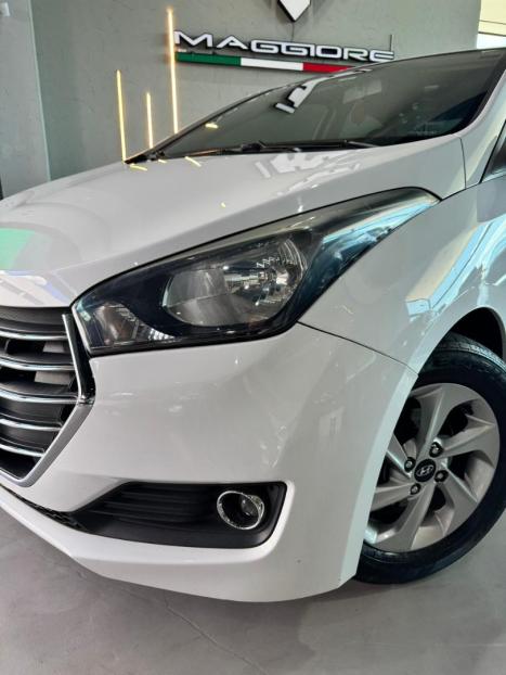 HYUNDAI HB 20 Sedan 1.0 12V 4P FLEX COMFORT PLUS TURBO, Foto 3