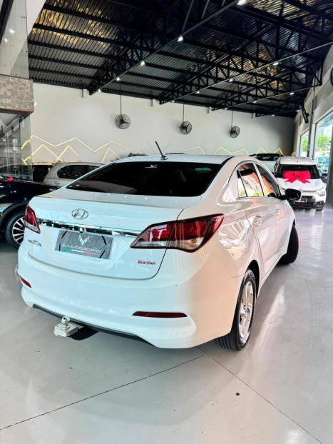 HYUNDAI HB 20 Sedan 1.0 12V 4P FLEX COMFORT PLUS TURBO, Foto 5