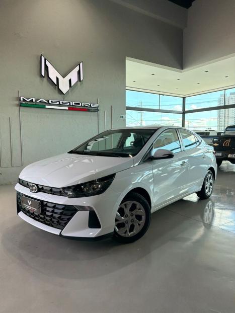 HYUNDAI HB 20 Sedan 1.0 12V 4P FLEX COMFORT PLUS, Foto 2