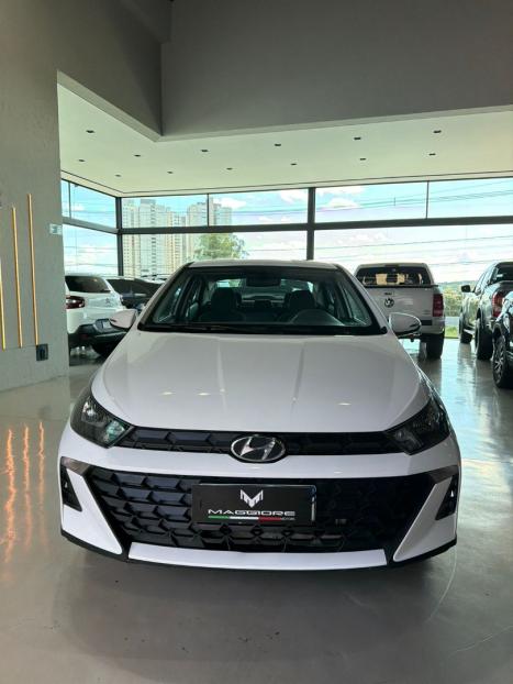 HYUNDAI HB 20 Sedan 1.0 12V 4P FLEX COMFORT PLUS, Foto 4