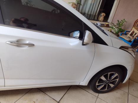HYUNDAI HB 20 Sedan 1.6 16V 4P FLEX PREMIUM AUTOM�TICO, Foto 10