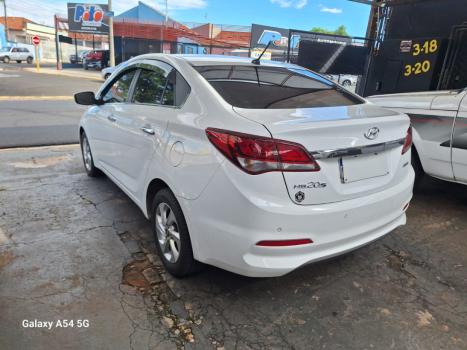 HYUNDAI HB 20 Sedan 1.6 16V 4P FLEX PREMIUM AUTOM�TICO, Foto 3