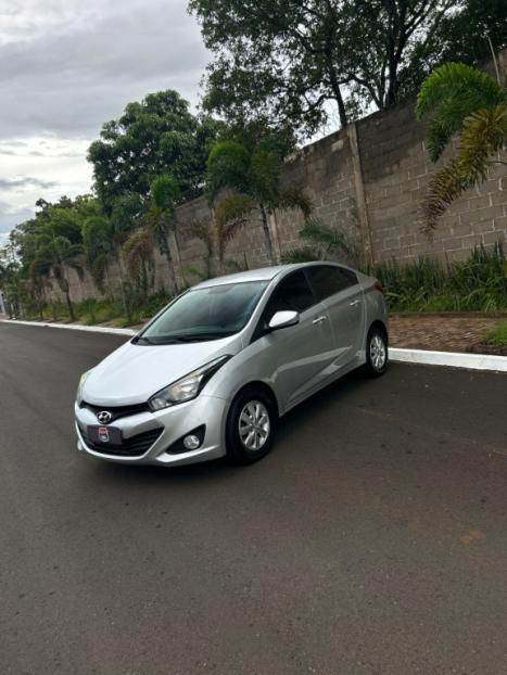HYUNDAI HB 20 Sedan 1.6 16V 4P FLEX PREMIUM AUTOM�TICO, Foto 3