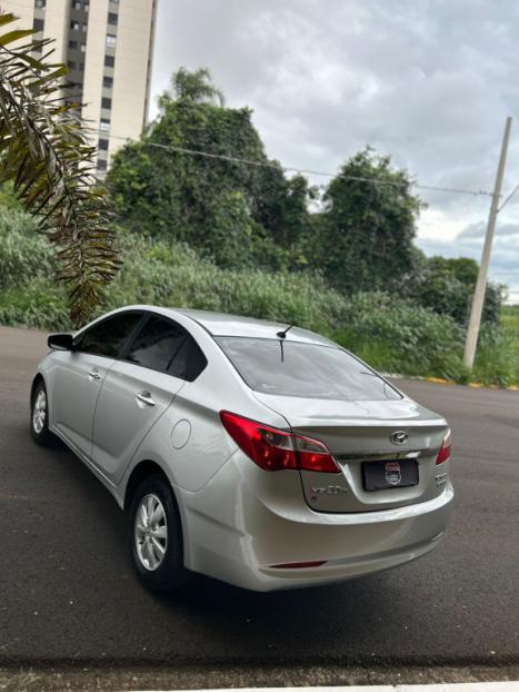 HYUNDAI HB 20 Sedan 1.6 16V 4P FLEX PREMIUM AUTOM�TICO, Foto 5