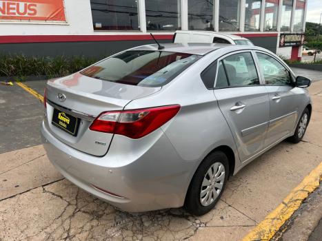 HYUNDAI HB 20 Sedan 1.0 12V 4P FLEX COMFORT PLUS, Foto 4