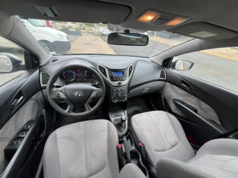 HYUNDAI HB 20 Sedan 1.0 12V 4P FLEX COMFORT PLUS, Foto 9