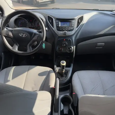 HYUNDAI HB 20 Sedan 1.6 16V 4P FLEX COMFORT STYLE, Foto 8