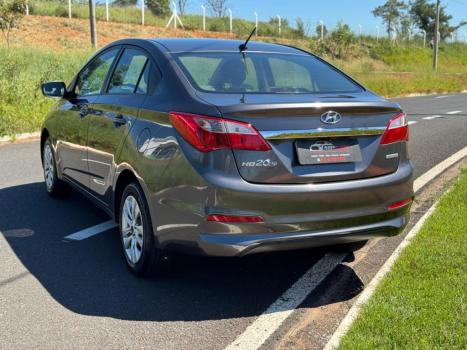 HYUNDAI HB 20 Sedan 1.6 16V 4P FLEX COMFORT AUTOM�TICO, Foto 4