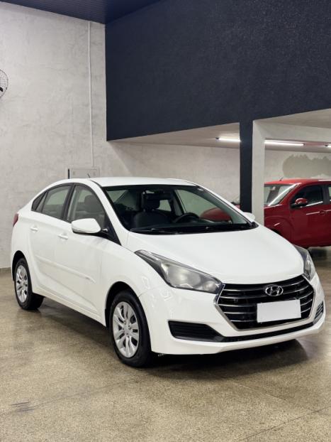 HYUNDAI HB 20 Sedan 1.0 12V 4P FLEX COMFORT PLUS, Foto 4