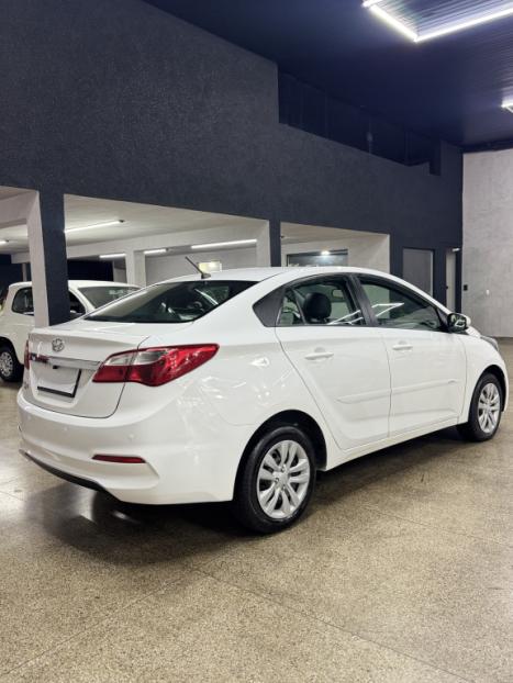 HYUNDAI HB 20 Sedan 1.0 12V 4P FLEX COMFORT PLUS, Foto 14