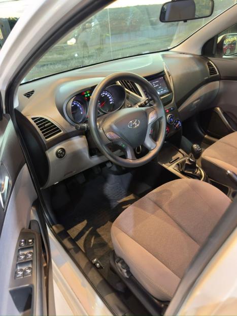 HYUNDAI HB 20 Sedan 1.0 12V 4P FLEX COMFORT STYLE, Foto 16
