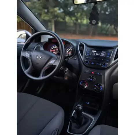 HYUNDAI HB 20 Sedan 1.0 12V 4P FLEX COMFORT PLUS, Foto 9