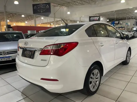 HYUNDAI HB 20 Sedan 1.6 16V 4P FLEX COMFORT AUTOM�TICO, Foto 4