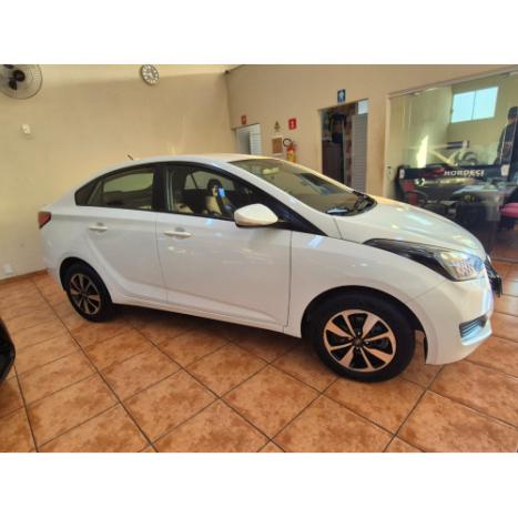 HYUNDAI HB 20 Sedan 1.6 16V 4P FLEX COMFORT PLUS AUTOM�TICO, Foto 13