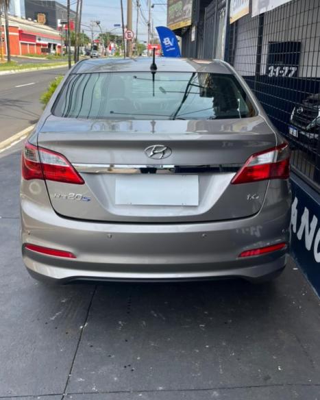HYUNDAI HB 20 Sedan 1.6 16V 4P FLEX COMFORT PLUS, Foto 4