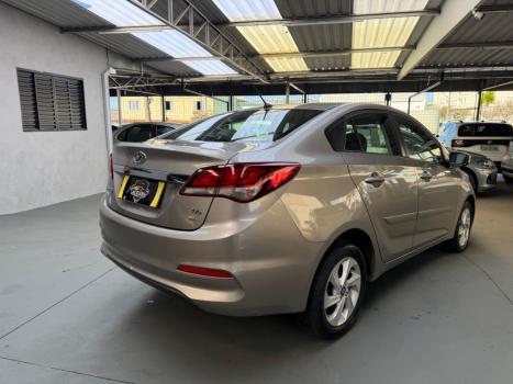 HYUNDAI HB 20 Sedan 1.6 16V 4P FLEX COMFORT PLUS, Foto 8