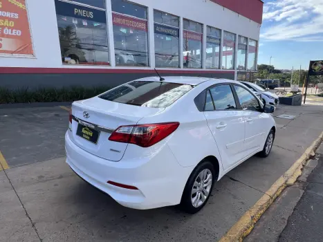 HYUNDAI HB 20 Sedan 1.6 16V 4P FLEX COMFORT AUTOM�TICO, Foto 8