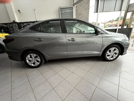 HYUNDAI HB 20 Sedan 1.0 12V 4P FLEX COMFORT PLUS, Foto 10