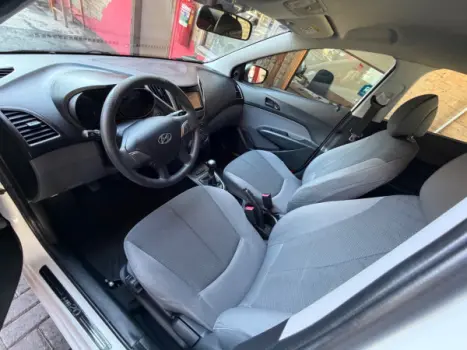 HYUNDAI HB 20 Sedan 1.0 12V 4P FLEX UNIQUE, Foto 8