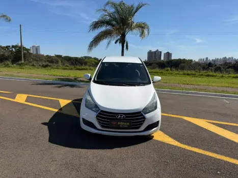 HYUNDAI HB 20 Sedan 1.0 12V 4P FLEX COMFORT PLUS, Foto 2