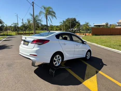 HYUNDAI HB 20 Sedan 1.0 12V 4P FLEX COMFORT PLUS, Foto 9