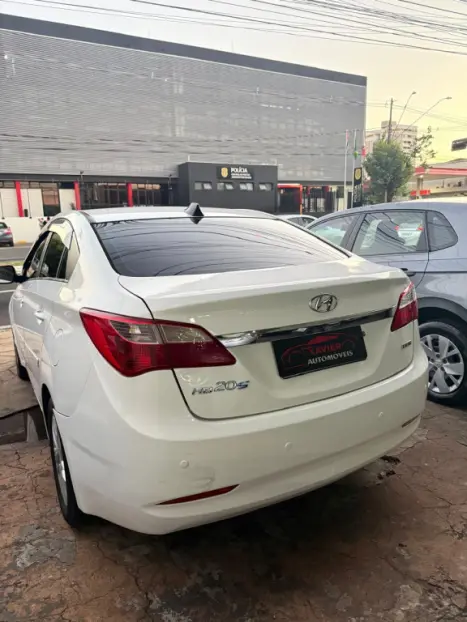 HYUNDAI HB 20 Sedan 1.0 12V 4P FLEX COMFORT PLUS FOR YOU, Foto 5